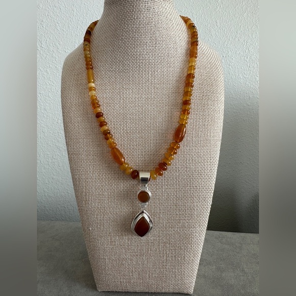 Amber and Sterling silver beaded necklace with matching pendant by Jay King - Picture 2 of 12